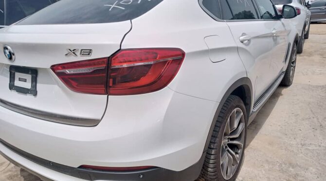 BMW X6 2015